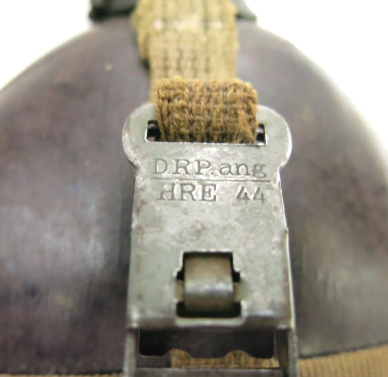 German Wehrmacht Coconut Canteen Matching H. R. E. 43/44 With Steel Cup In White.