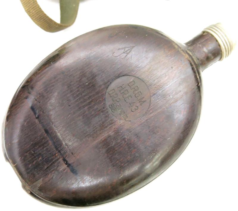 German Wehrmacht Coconut Canteen Matching H. R. E. 43/44 With Steel Cup In White.