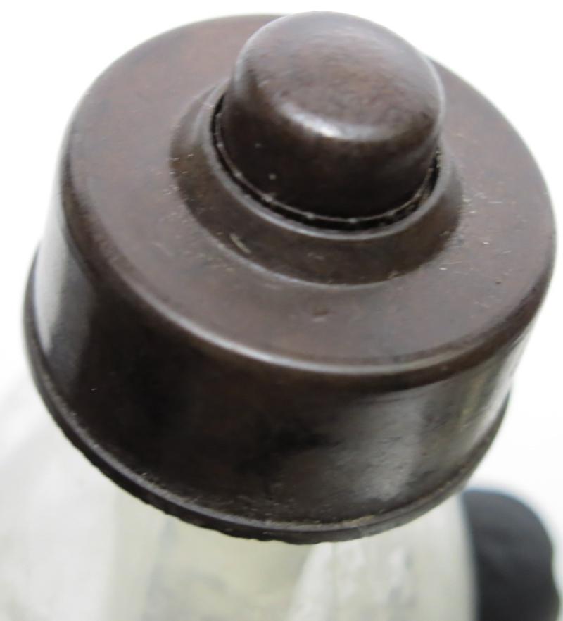 German Wehrmacht Blendkörper 2H BK2H With Brown Bakelite Parts, Hard To Find Variation, Inert.