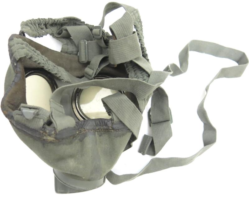 German Reichswehr - Legion Condor - Wehrmacht Gas Mask GM30 Early Model G= 1935.