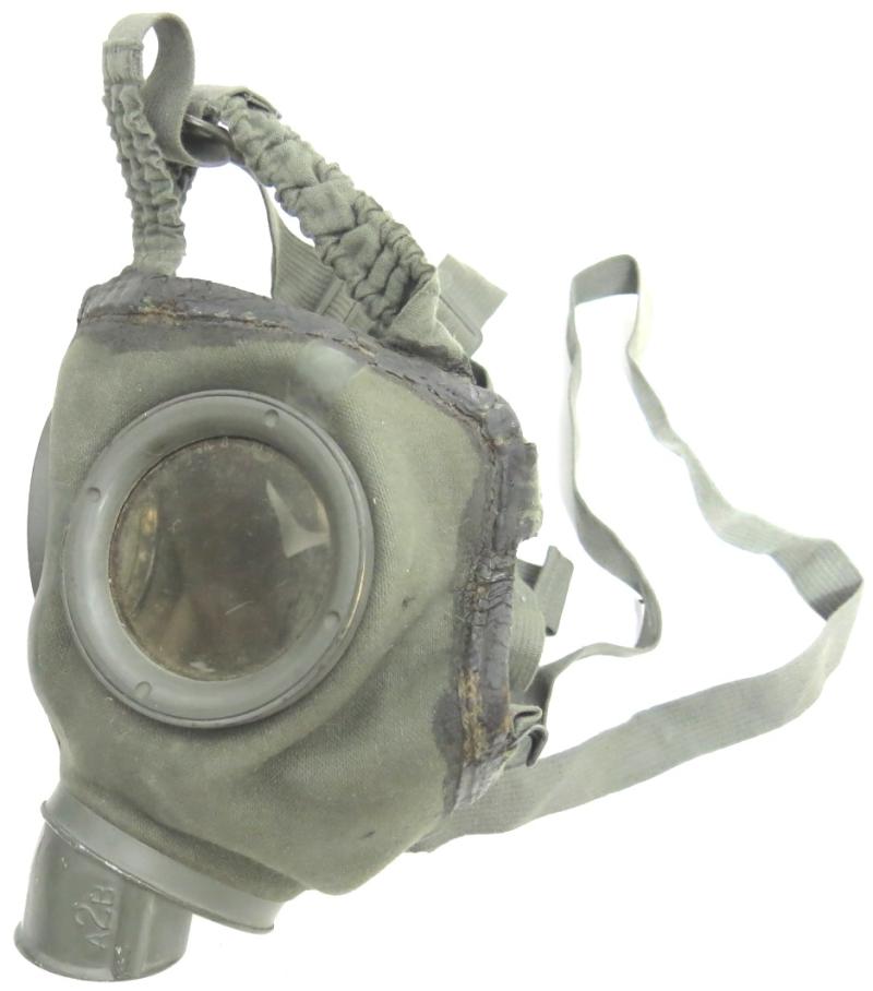 German Reichswehr - Legion Condor - Wehrmacht Gas Mask GM30 Early Model G= 1935.