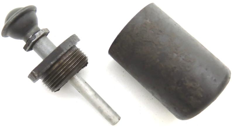 German Wehrmacht Splitterbombe SD 0,5 kg Cluster Bomb/Last Ditch Hangrenade With 43 dbk BZE40 Fuze, Rounded Bottom Variation, Inert.
