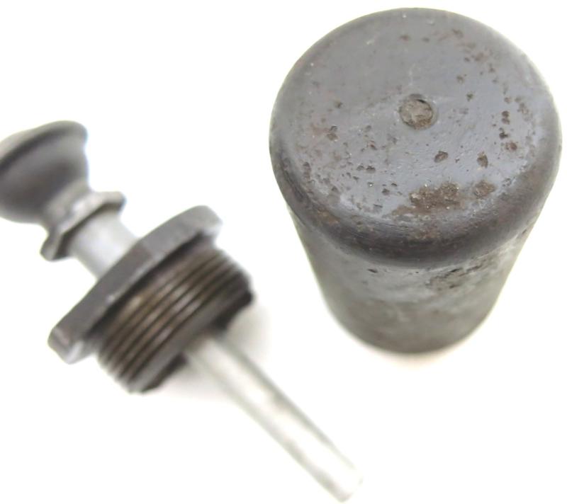 German Wehrmacht Splitterbombe SD 0,5 kg Cluster Bomb/Last Ditch Hangrenade With 43 dbk BZE40 Fuze, Rounded Bottom Variation, Inert.