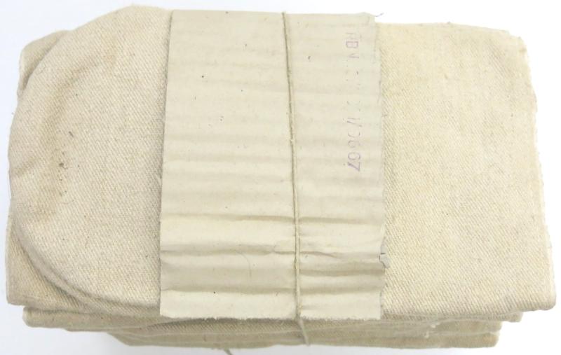 German Wehrmacht Artillerie Handschuhe Mittens For Artillery Casings, Mint From Original Packet.