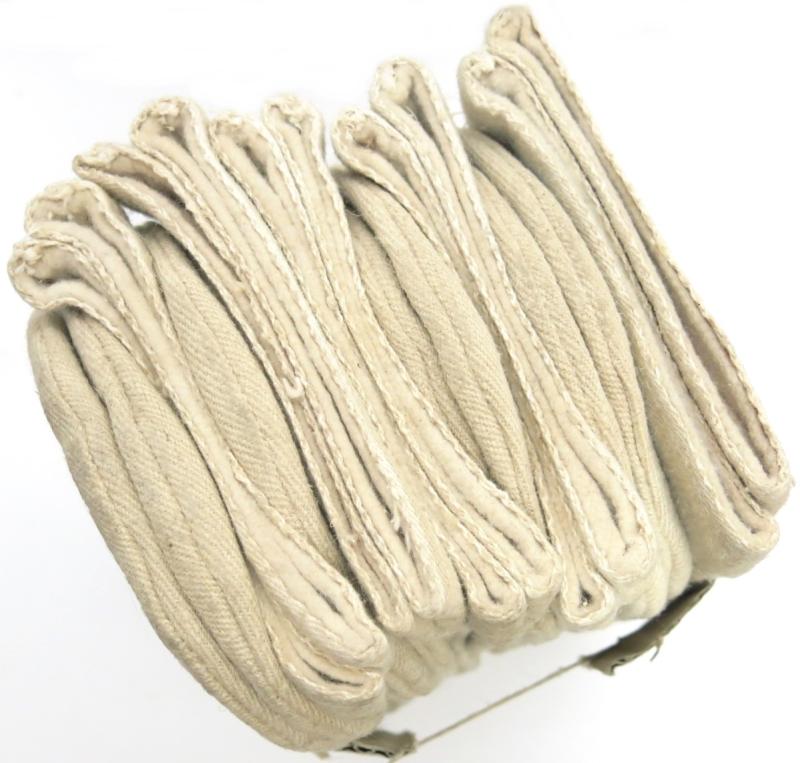 German Wehrmacht Artillerie Handschuhe Mittens For Artillery Casings, Mint From Original Packet.